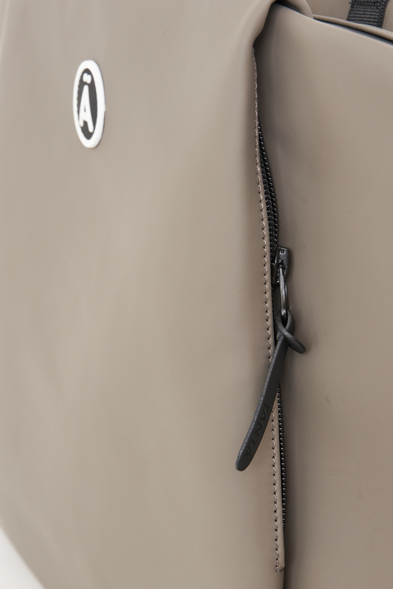 BOLSO HÓ COLOR TOPO 4